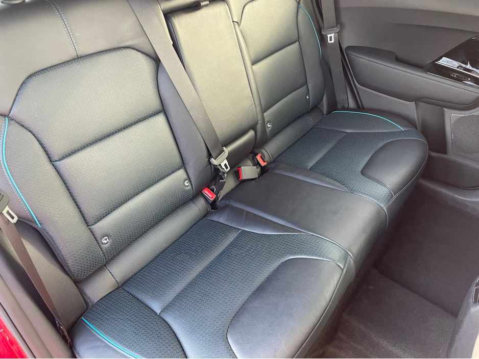 2022 Kia e-Niro - image 17