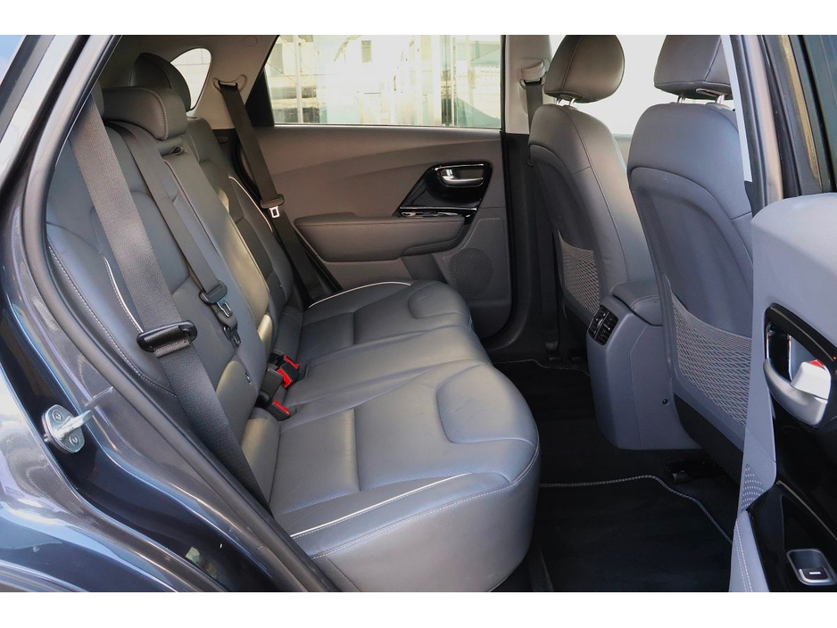 2019 Kia Niro - image 16