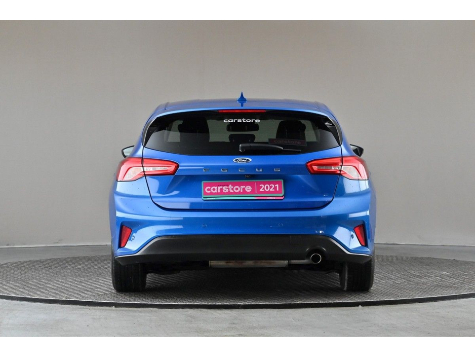 2021 Ford Focus - image 8