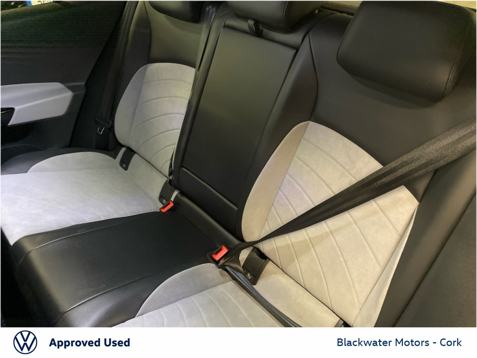2023 Volkswagen ID.3 58KWH 204BHP LIFE PRO AUTOMATIC €23,995
