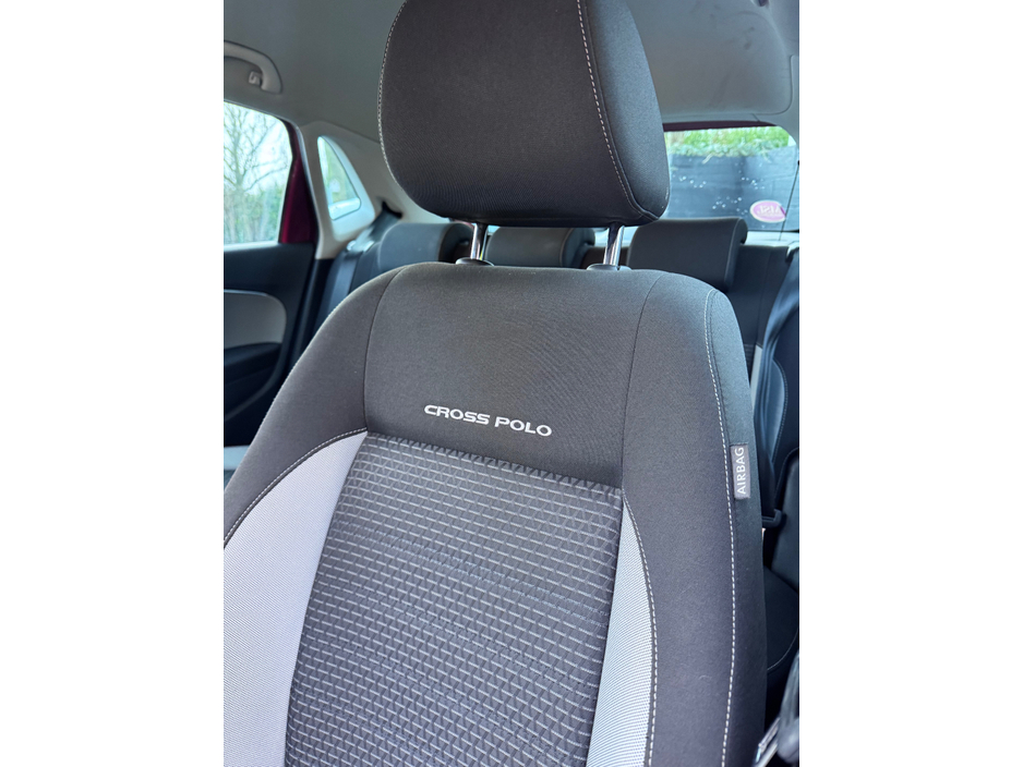 2015 Volkswagen Polo CROSS 1.2 TSI 90HP MANUAL 5SPEED 5DR €11,950