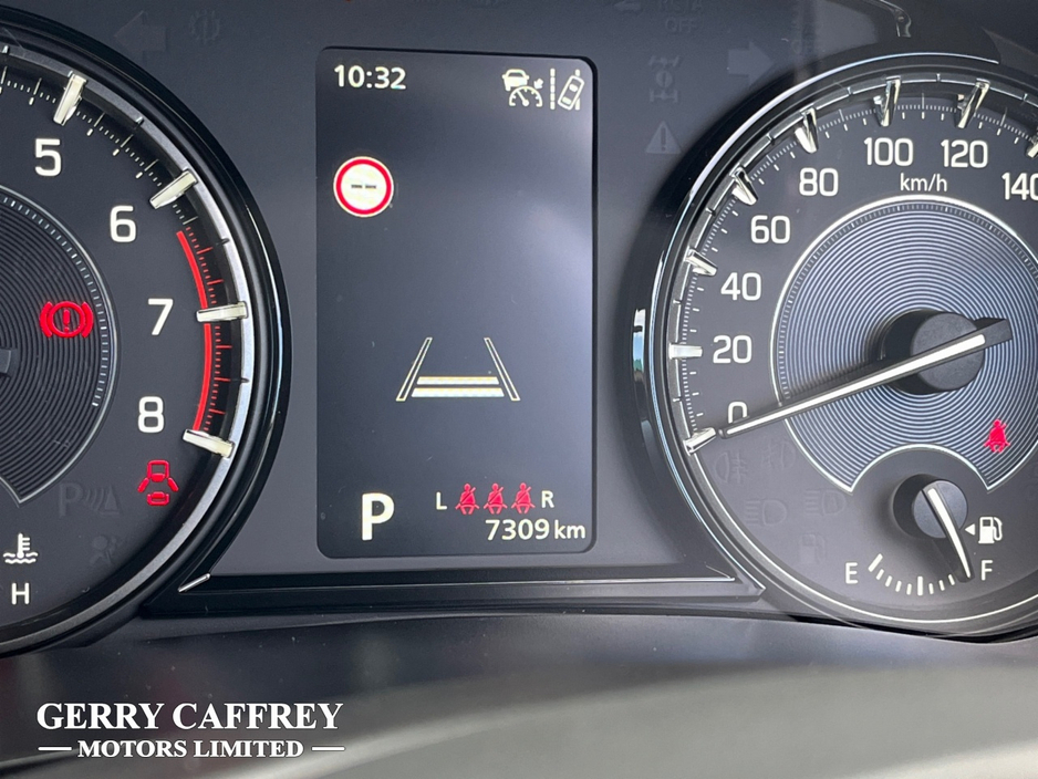 2025 Suzuki Vitara - image 19