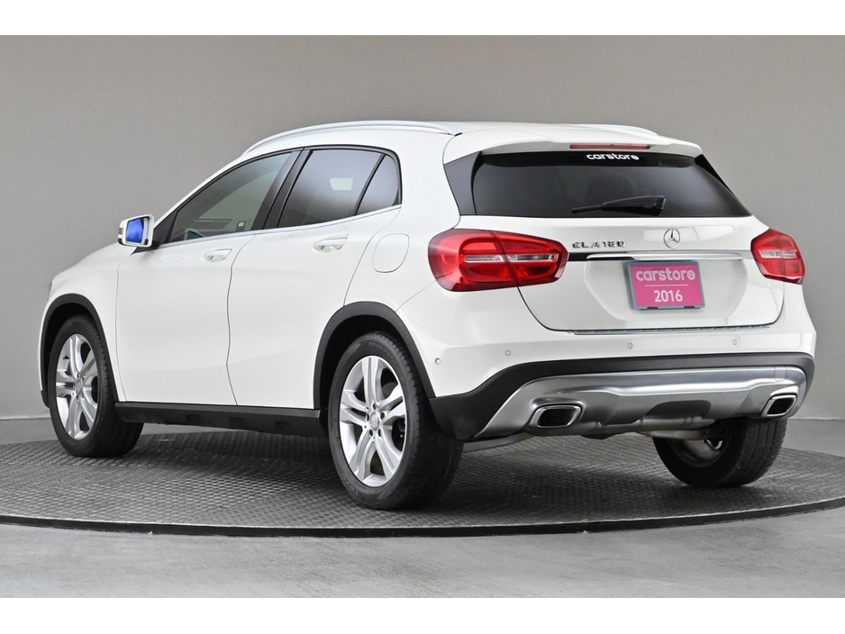 2016 Mercedes-Benz GLA Class GLA 180 *POWERED TAILGATE*HALF LEATHER*REVERSE CAM*PARK SENSORS* €18,690