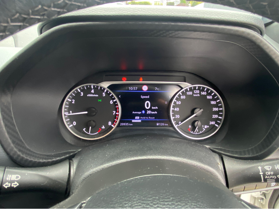 2021 Nissan Juke - image 10