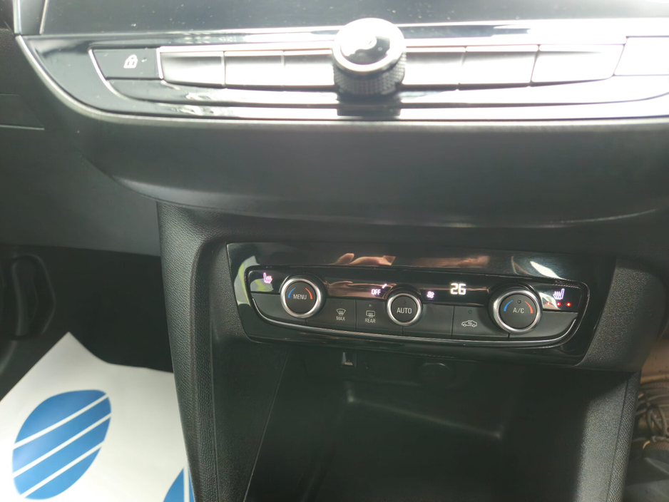 2022 Opel Corsa - image 14