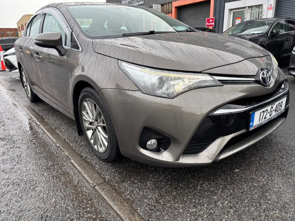 2017 Toyota Avensis 1.6 D-4D Luna Navi Saloon €10,500