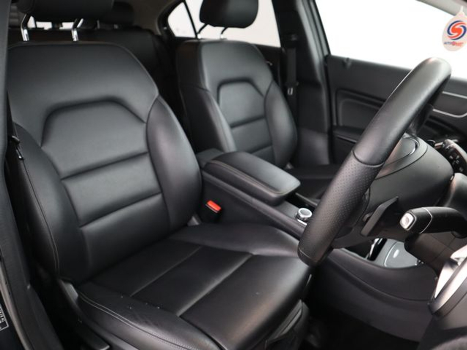 2016 Mercedes-Benz A Class - image 12