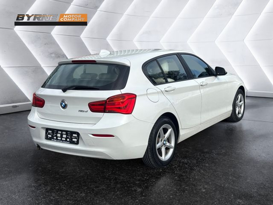 2017 BMW 1 Series - image 5
