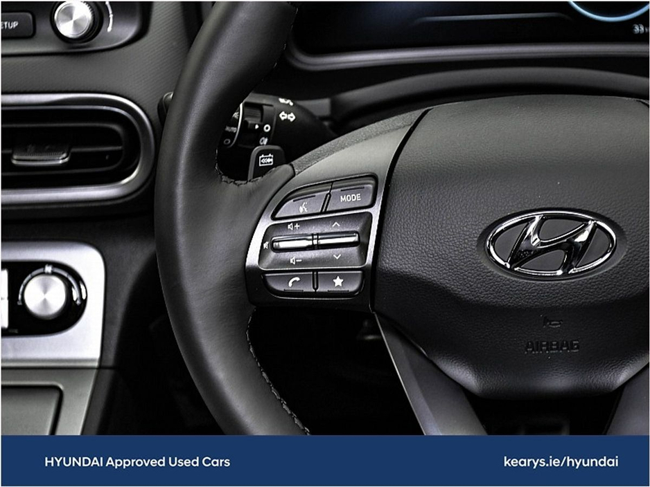 2023 Hyundai Kona EV Executive 39 kWh €22,490