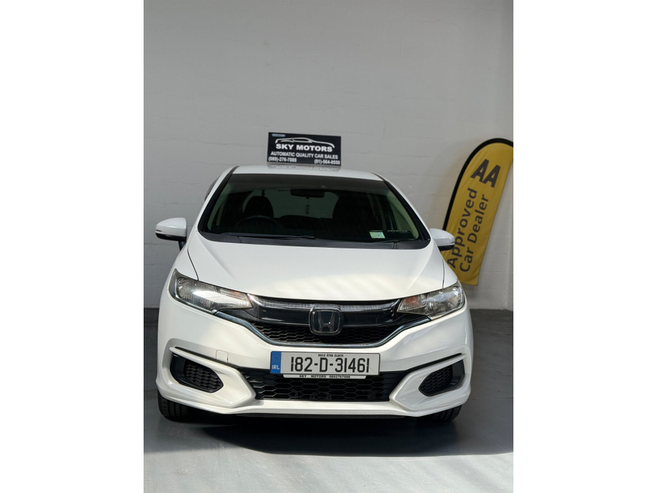 2018 Honda Jazz - image 2