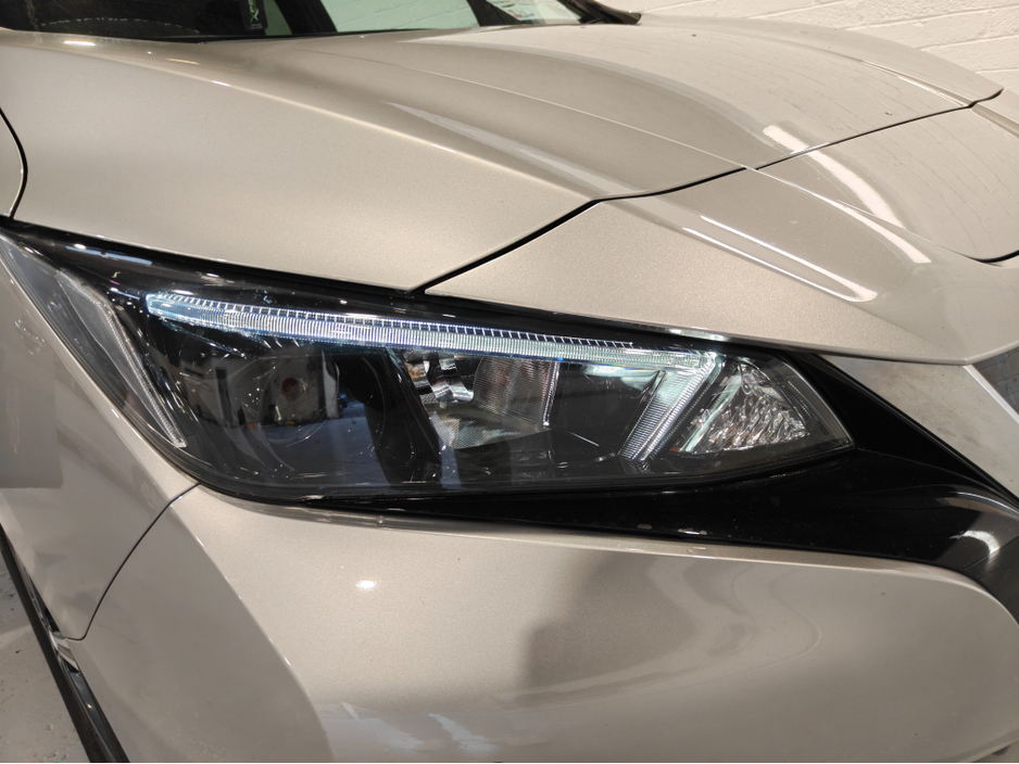 2021 Nissan Leaf 40K EV SV PREMIUM COLD PK 40KW MY2 €12,250