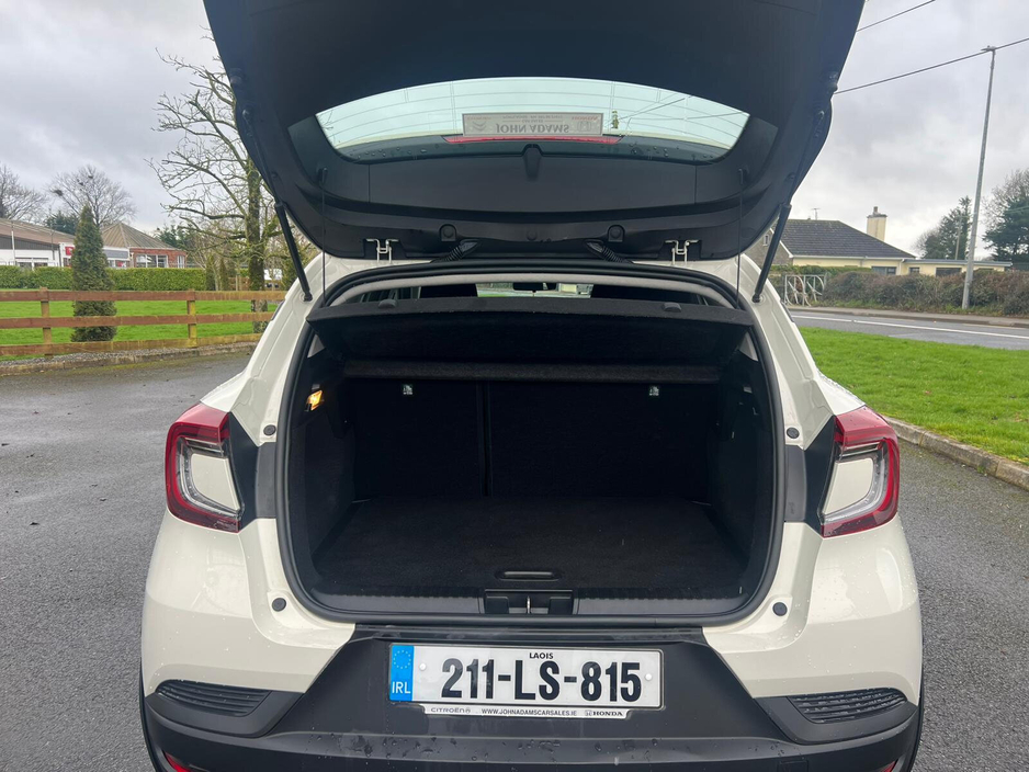2021 Renault Captur TCe 100 Play €16,950