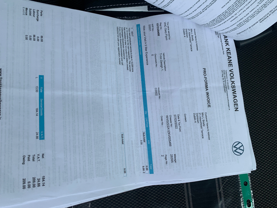 2019 Volkswagen T-Roc - image 34