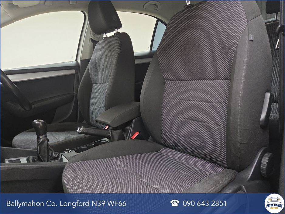 2017 Skoda Octavia - image 21