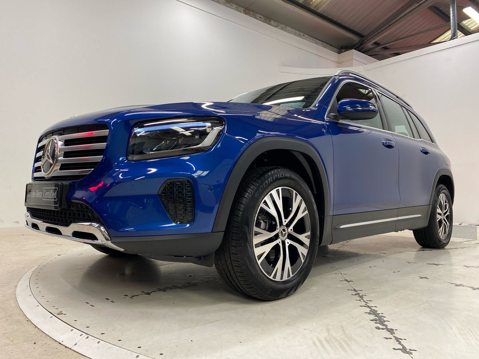 2025 Mercedes-Benz GLB - image 15