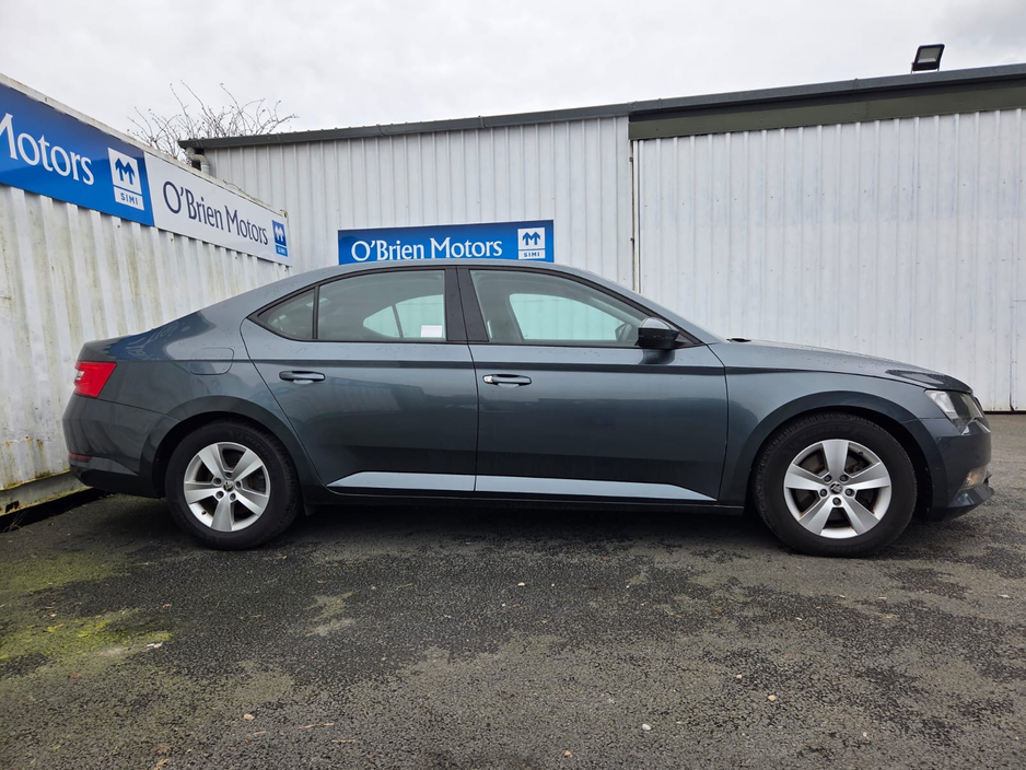 2019 Skoda Superb 1.6 TDI S €16,500