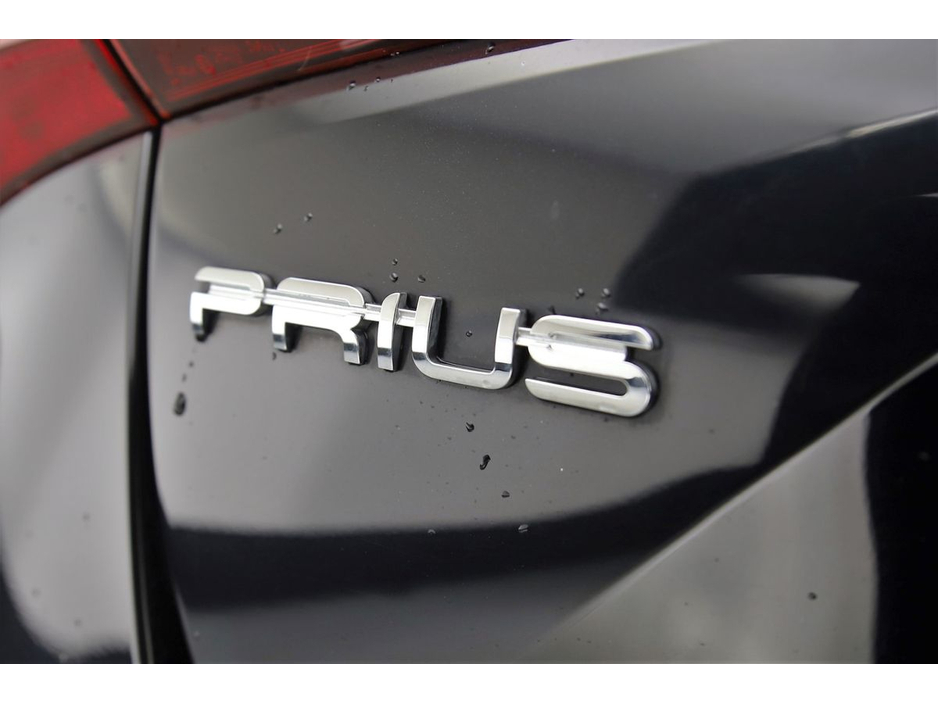 2022 Toyota Prius 1.8 HYBRID *REVERSE CAM*PARK SENSORS*10"ANDROID CAR PLAYER* €24,890