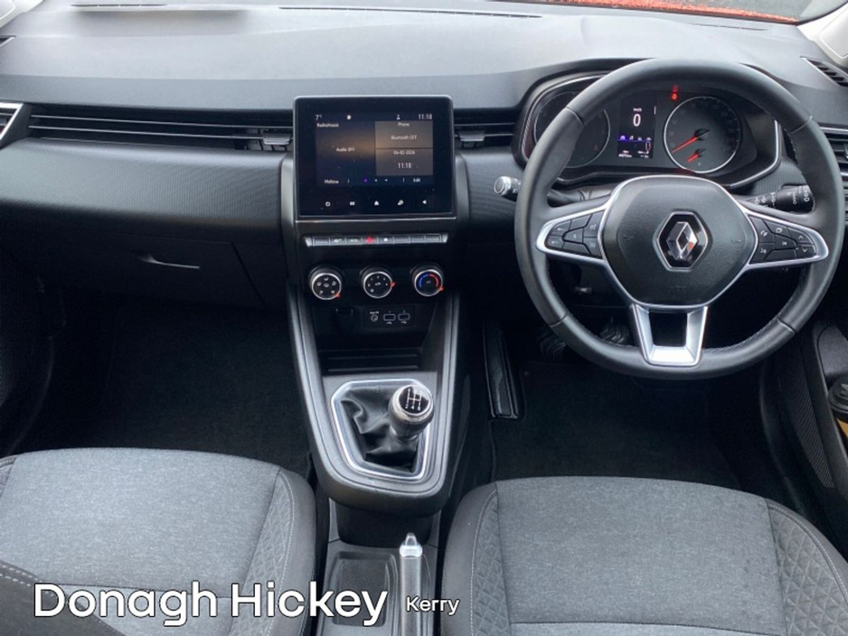 2021 Renault Clio Dynamique TCe 100 €15,900