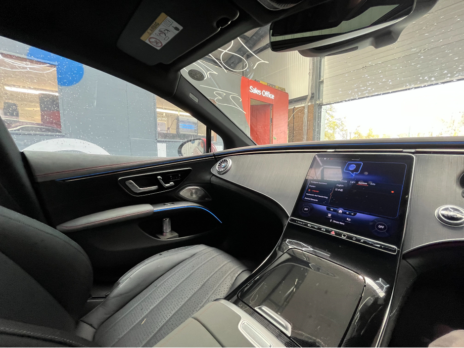 2023 Mercedes-Benz EQS - image 23