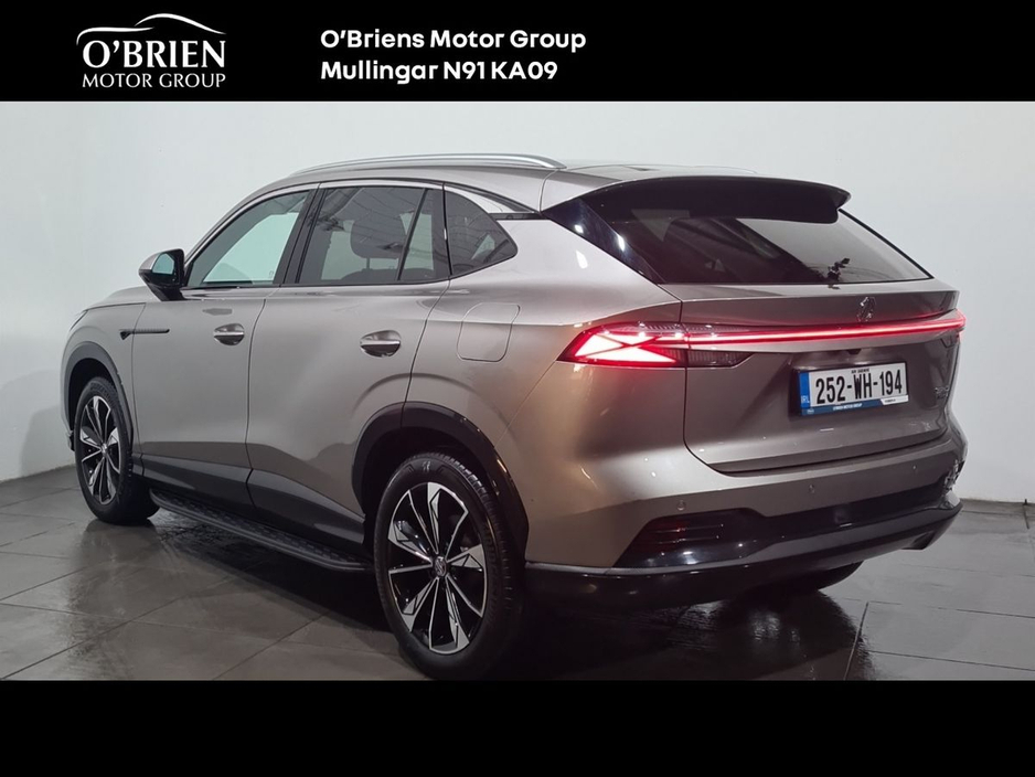 2025 MG HS Plug-in Hybrid EV 2WD Auto Exclusive €40,900