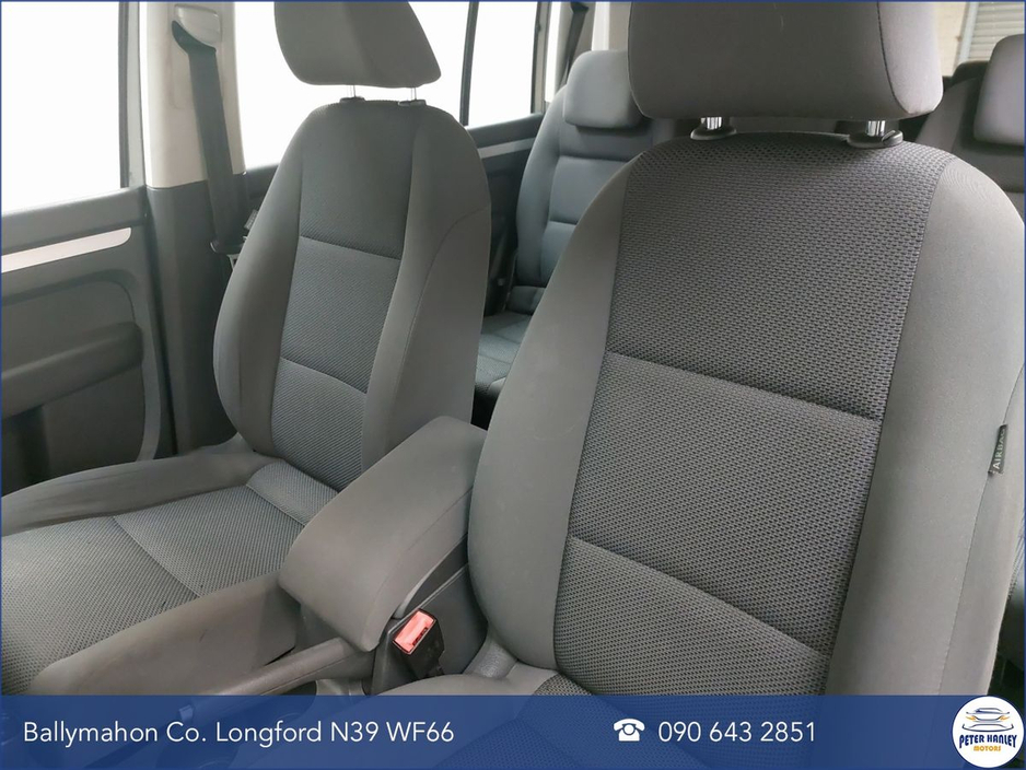 2014 Volkswagen Touran - image 19