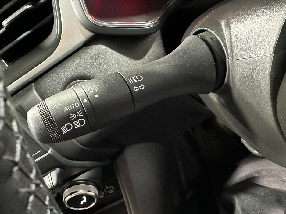 2022 Renault Captur Iconic Edition 1.0 Petrol 222 €20,750