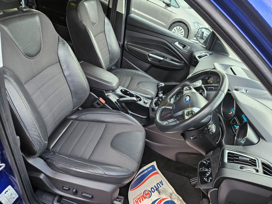 2015 Ford Kuga C520 Titanium 5D 2.0TD120 S6 M6 FWD €11,500