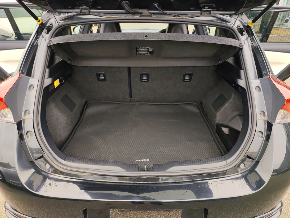 2016 Toyota Auris 1.8 Petrol Auto €13,999