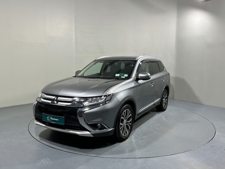 2016 Mitsubishi Outlander 2.2 Diesel Automatic 4x4 7 Seater €16,400