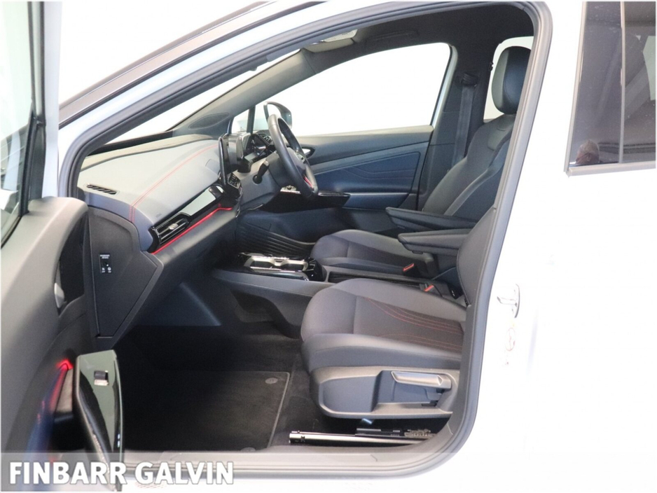 2022 Volkswagen ID.4 - image 10