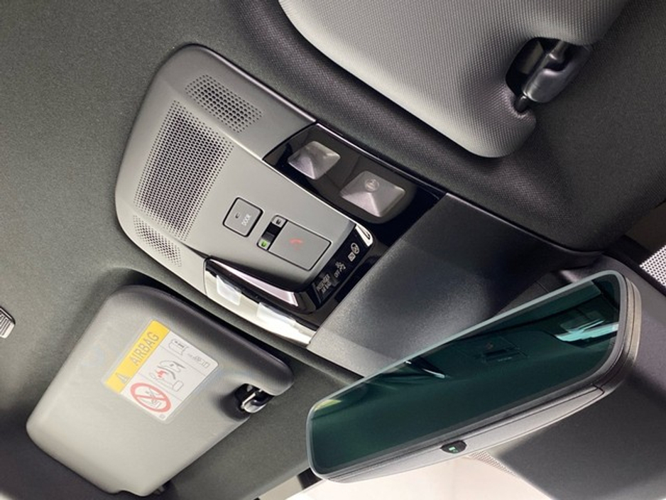 2025 Lexus LBX Elegant €39,950