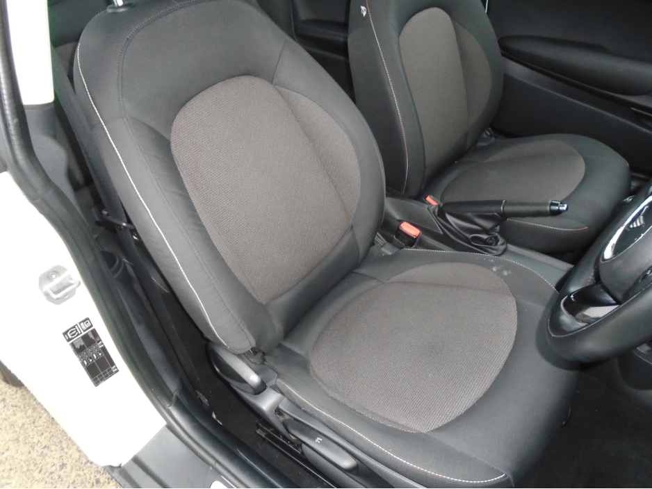 2014 MINI Hatch D XN32 2DR 3DR COOPER €8,600