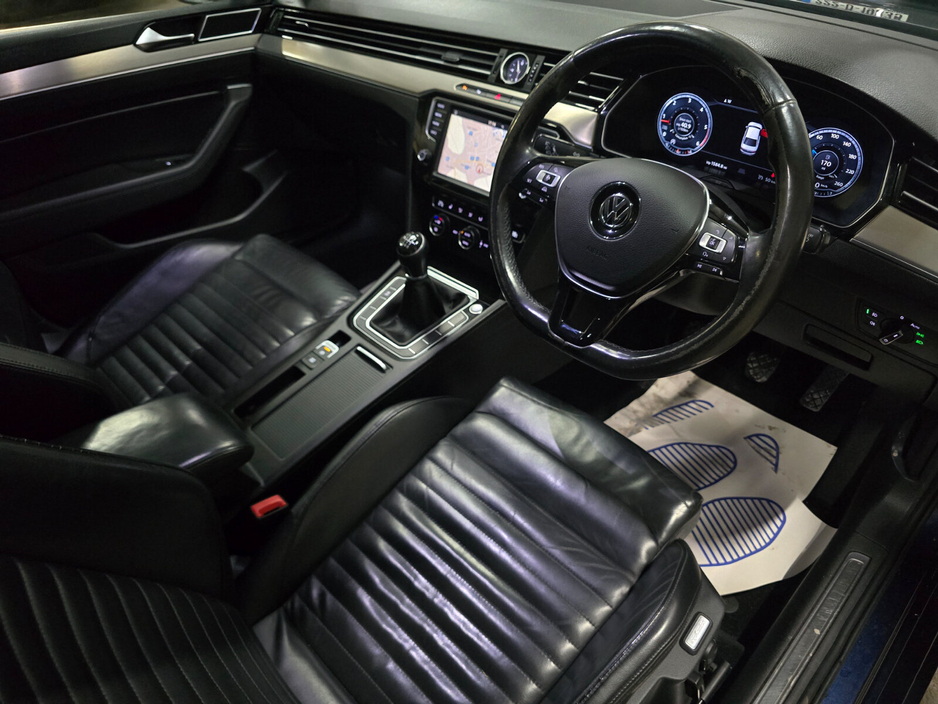 2016 Volkswagen Passat 2.0 TDI 150HP Highline BE €10,950