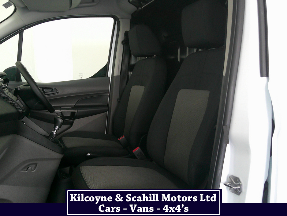 2019 Ford Transit Connect - image 13