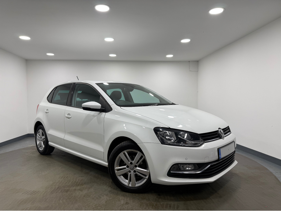 2017 Volkswagen Polo - image 4
