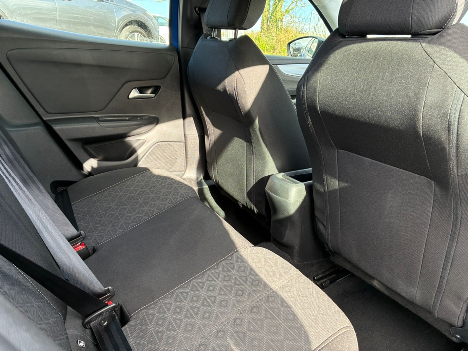 2023 Opel Mokka - image 7