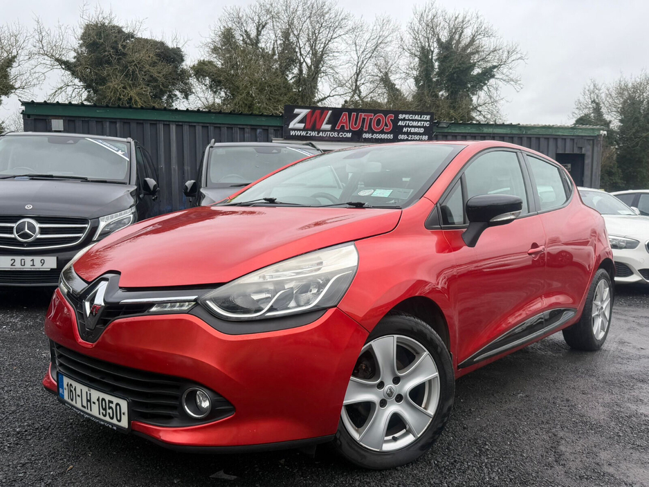 2016 Renault Clio - image 2