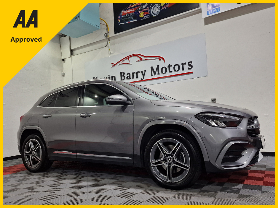2023 Mercedes-Benz GLA Class 250E AMG LINE PREMIUM (PLUG IN HYBRID) AUTOMATIC **ONE OWNER / APPLE CARPLAY & ANDROID AUTO / BLIND SPOT ASSIST / HEATED FRONT SEATS / SAT NAV / REVERSE CAMERA / WIRELESS PHONE CHARGING** €40,900