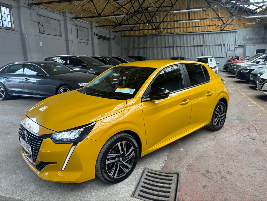 2023 Peugeot 208 - image 18