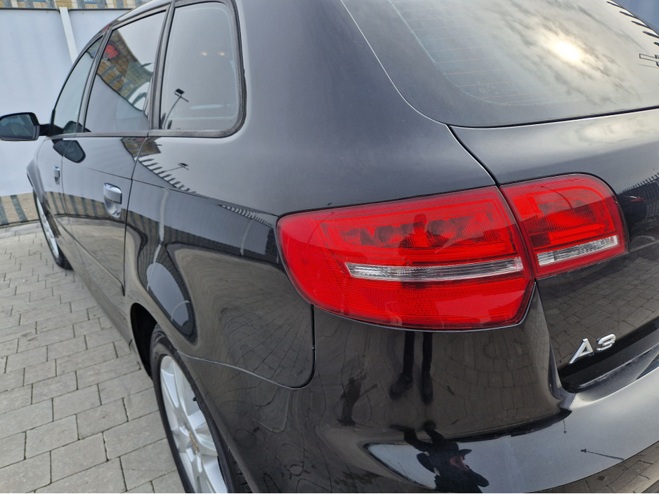 2012 Audi A3 - image 8