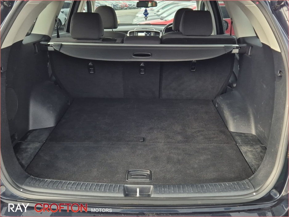 2019 Kia Sorento - image 13