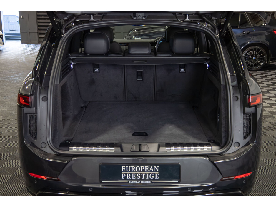 2026 Land Rover Range Rover Sport 3.0 Si4 PHEV 460PS AWD Auto Dynamic SE €135,950