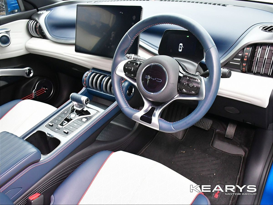 2024 BYD ATTO 3 - image 12