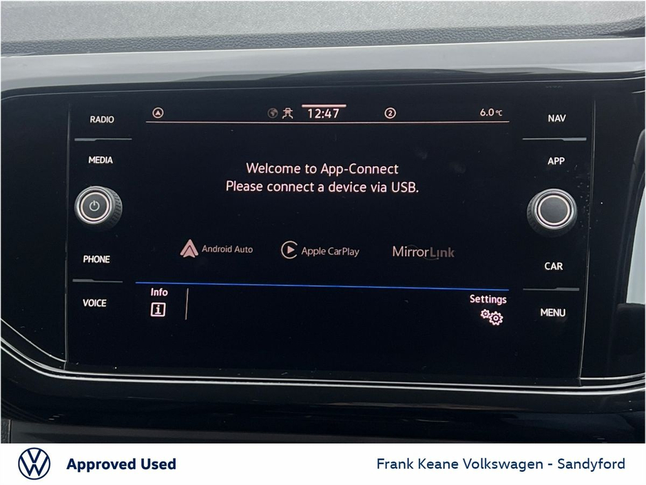 2021 Volkswagen T-Cross - image 15