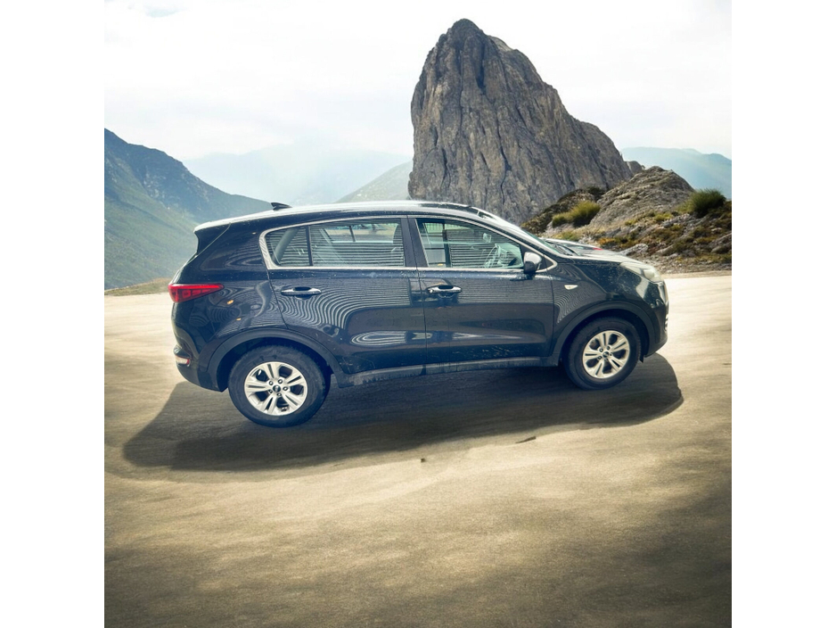 2016 Kia Sportage - image 3