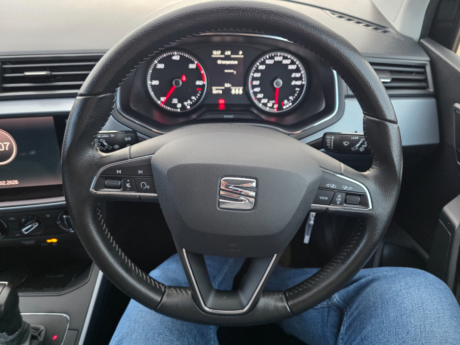 2019 SEAT Arona - image 9