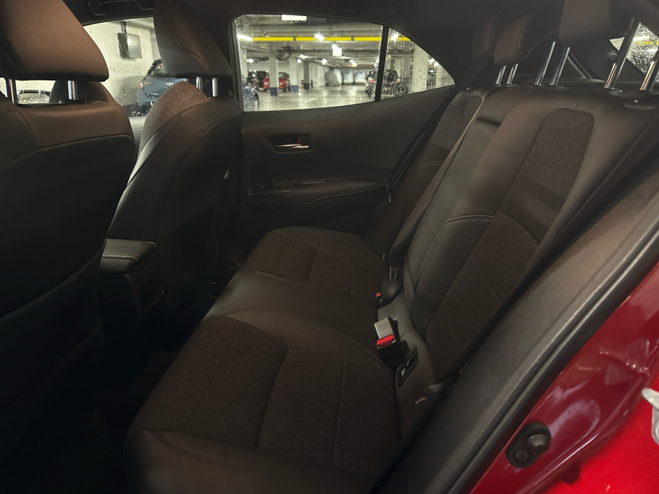 2022 Toyota Corolla LUNA SPORT HATCHBACK // AIR CON // BLUETOOTH // REAR CAMERA // FULL WARRANTY €26,945