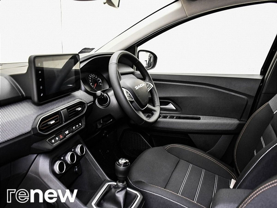 2024 Dacia Sandero Stepway - image 5