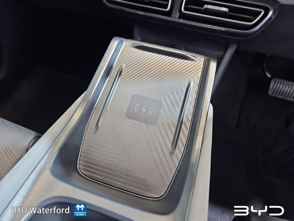 2026 BYD Dolphin Surf *Finance Rates from 3.5%* Order now for 261 delivery. COMFORT MODEL - 43.2kWh battery, up to 310km range. Includes 360 Surround Camera, Adaptive Cruise Control, Climate Control, Heated Seats, Sat Nav, €25,763