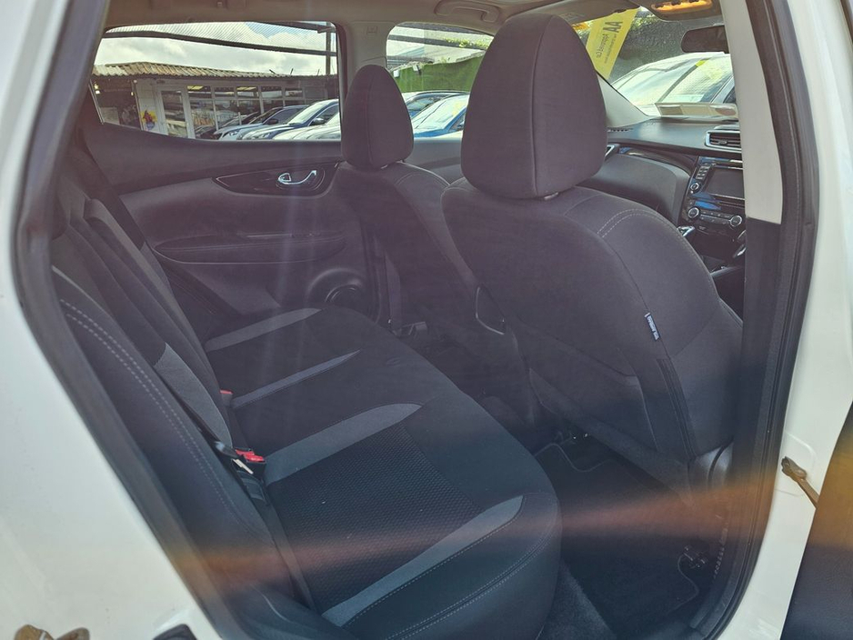 2018 Nissan Qashqai - image 22
